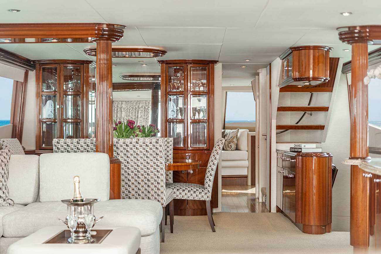 DSC05357 - Karen Lynn Interiors - Interior Design for Yacht, Aircrafts and Residential Projects
